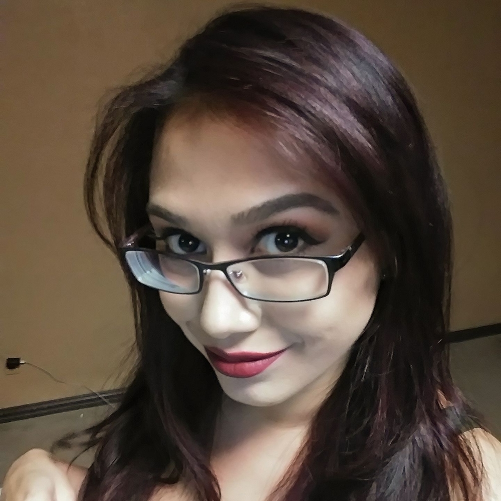 Meet your Posher, Rebekah